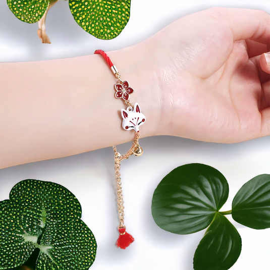 Bracelet Kitsune Yokai - Plongez dans la mythologie japonaise avec ce bracelet inspiré par le légendaire renard esprit Kitsune - produits japonais et cadeau japonais