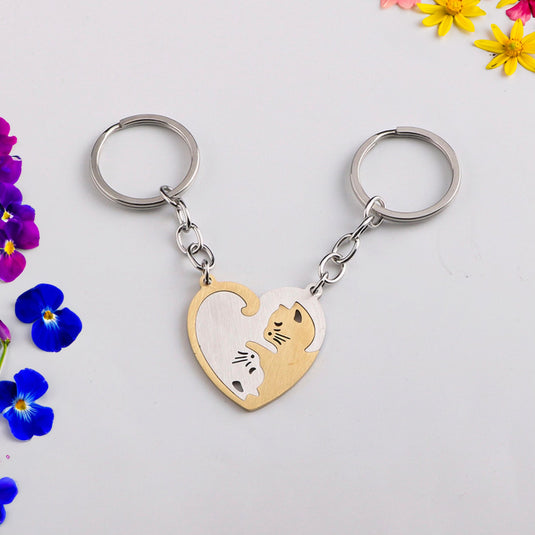 Porte-clé Chat Cœur Divisé - Un symbole doux et malicieux d'amour et de complicité, à partager avec style